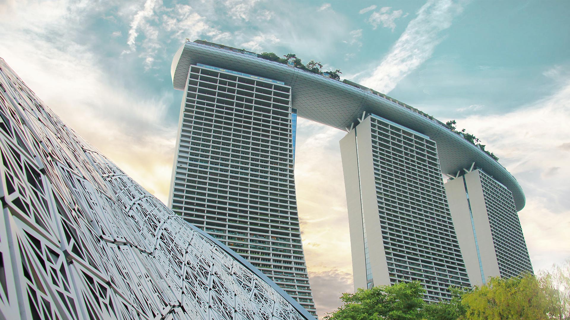 新加坡包车预订_新加坡中文司机接机_团队巴士预订_新加坡包车价格_易出行全球用车平台